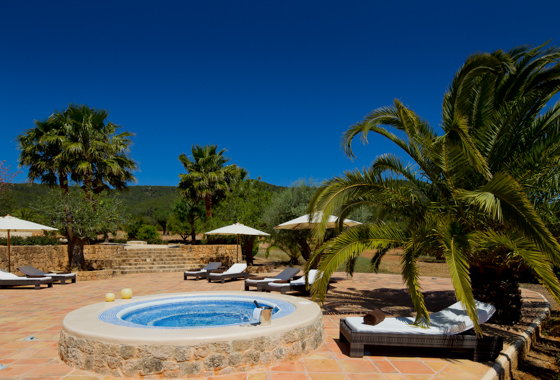 impresionante villa Ses Escoles en Ibiza, Santa Eulalia